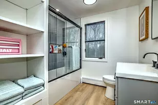 10 Woodcliff Dr, Simsbury, CT 06070 - Photo 32