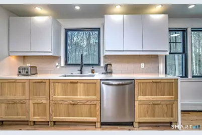 10 Woodcliff Drive, Simsbury, CT 06070 - Photo 14