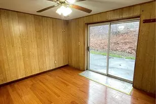 19 Bell Ct, East Hartford, CT 06108 - Photo 4