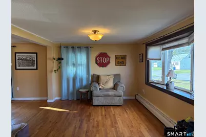 49 Hemlock Place, Middletown, CT 06457 - Photo 4