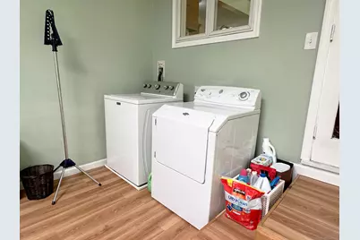 39 Mohawk Drive, Norwalk, CT 06851 - Photo 20