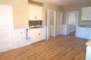 103 Grove St, New Britain, CT 06053 - Photo 4