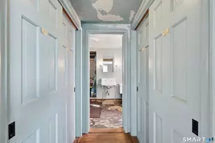 38 Roberts Ln, West Hartford, CT 06107 - Photo 24