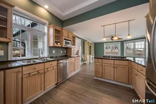 90 Boston Post Rd, Madison, CT 06443 - Photo 6