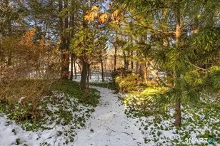 1405 Dunbar Hill Rd, Hamden, CT 06514 - Photo 34