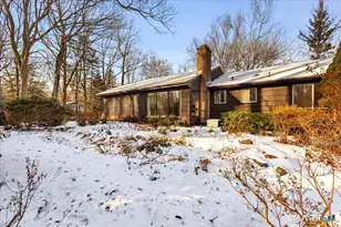 1405 Dunbar Hill Rd, Hamden, CT 06514 - Photo 32