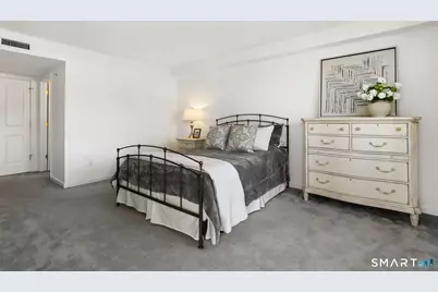 3250 Fairfield Avenue #APT 302, Bridgeport, CT 06605 - Photo 12