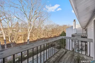 61 Riverside Ave, Stamford, CT 06905 - Photo 10
