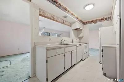 61 Riverside Avenue #14, Stamford, CT 06905 - Photo 6