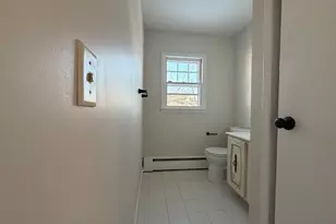 130 Rock Spring Rd, Stamford, CT 06906 - Photo 6