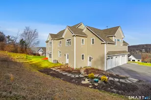 190 Willow Creek Estates Dr, Southbury, CT 06488 - Photo 36