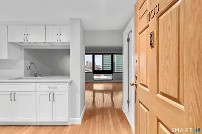 127 Greyrock Place #APT 1103, Stamford, CT 06901 - Photo 4