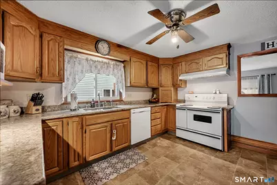 24 Forest Street, Naugatuck, CT 06770 - Photo 4