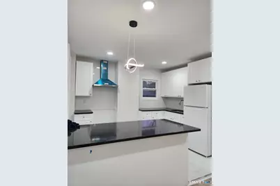 23 King Street #2nd Floor, Hartford, CT 06114 - Photo 2