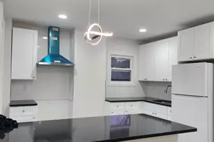 23 King St, Hartford, CT 06114 - Photo 2