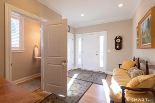 22 Soderman Wy, Cheshire, CT 06410 - Photo 2