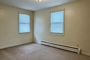 44 Webb St, Hamden, CT 06517 - Photo 12