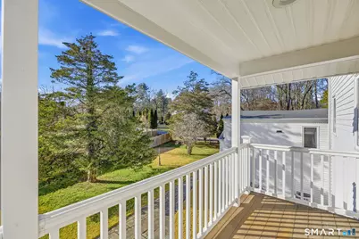 106 C Comstock Hill Avenue, Norwalk, CT 06850 - Photo 36