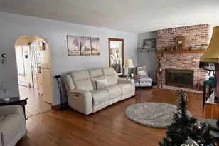 379 S Meriden Rd, Cheshire, CT 06410 - Photo 6