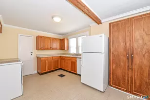 6 Springdale St, Milford, CT 06460 - Photo 16