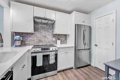 40 Ferry Court #40, Stratford, CT 06615 - Photo 12