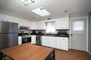 18 Anns Farm Rd, Hamden, CT 06518 - Photo 6