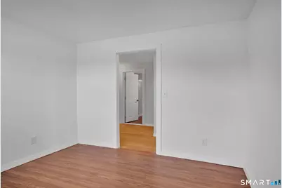 21 Glenn Lane, West Hartford, CT 06110 - Photo 18