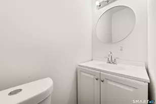 386 Huntington Rd, Bridgeport, CT 06608 - Photo 18