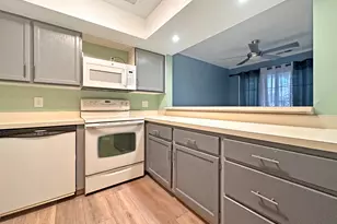 902 Misty Meadow Ln, South Windsor, CT 06074 - Photo 8