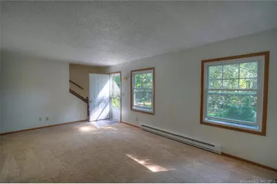 26 Dartmouth Drive, Groton, CT 06355 - Photo 4