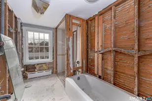 1906 Albany Ave, West Hartford, CT 06117 - Photo 16