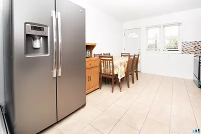153 Cherry Hill Drive #2B, Bridgeport, CT 06606 - Photo 6