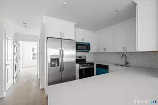 29 Village Rd, Milford, CT 06460 - Photo 6