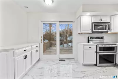 49 Sleepy Hollow Drive, Danbury, CT 06810 - Photo 8