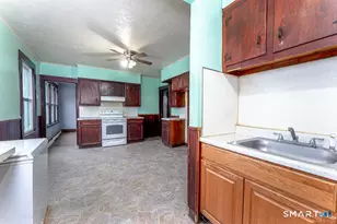 146 Charles St, Waterbury, CT 06708 - Photo 10