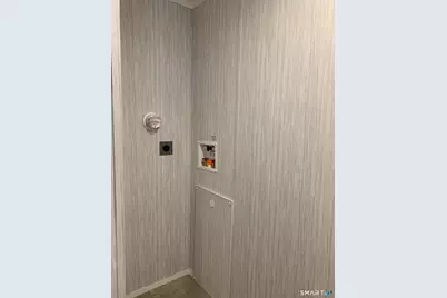 1950 North Broad Street #APT 27, Meriden, CT 06450 - Photo 8