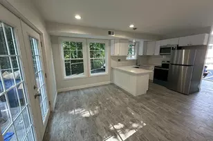 1083 Whalley Ave, New Haven, CT 06515 - Photo 2