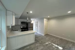 1083 Whalley Ave, New Haven, CT 06515 - Photo 4