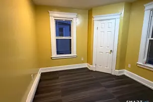 390 Willow St, Waterbury, CT 06710 - Photo 22