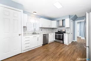 74 Pierpont St, Waterbury, CT 06708 - Photo 22