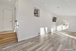 247 Chester St, East Hartford, CT 06108 - Photo 16