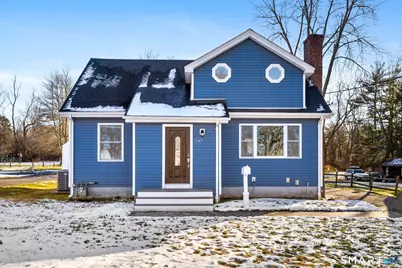 247 Chester Street, East Hartford, CT 06108 - Photo 2