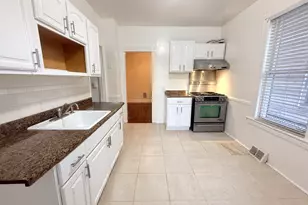 517 Brooks St, Bridgeport, CT 06608 - Photo 1