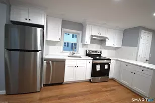 17 Railroad Ave, Farmington, CT 06085 - Photo 4