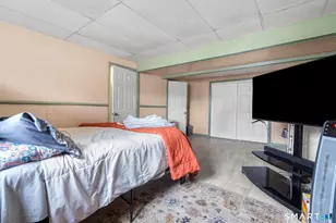 7 Pettit Dr, Meriden, CT 06451 - Photo 26