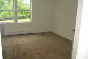 41 Grand St, Danbury, CT 06810 - Photo 6