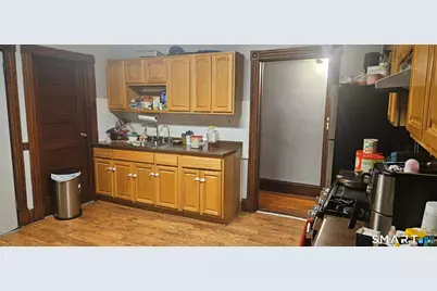 103 Campfield Avenue, Hartford, CT 06114 - Photo 1