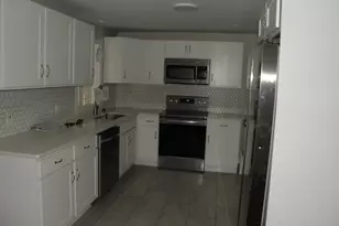 20 Florida Dr, Montville, CT 06370 - Photo 6