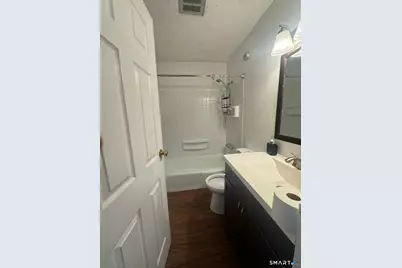 250 North Bishop Avenue #APT 19, Bridgeport, CT 06610 - Photo 2