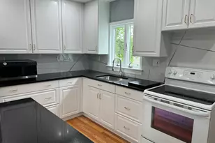 11 Maple St, Trumbull, CT 06611 - Photo 8